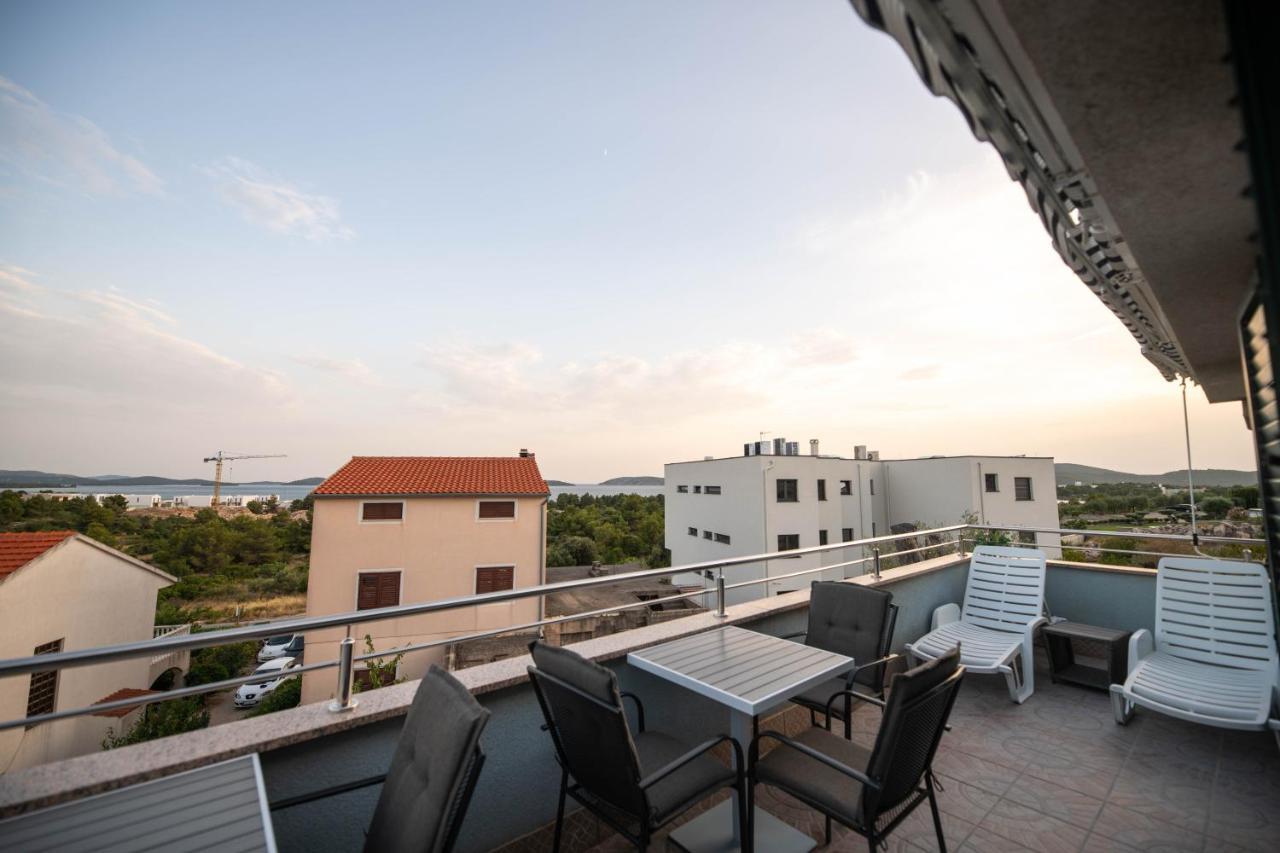 Sunny Beach Apartments Σίμπενικ Εξωτερικό φωτογραφία